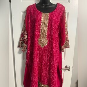 Indian Suit Elegant Fuchsia and Gold Embroidered Dress and Pants Size 49